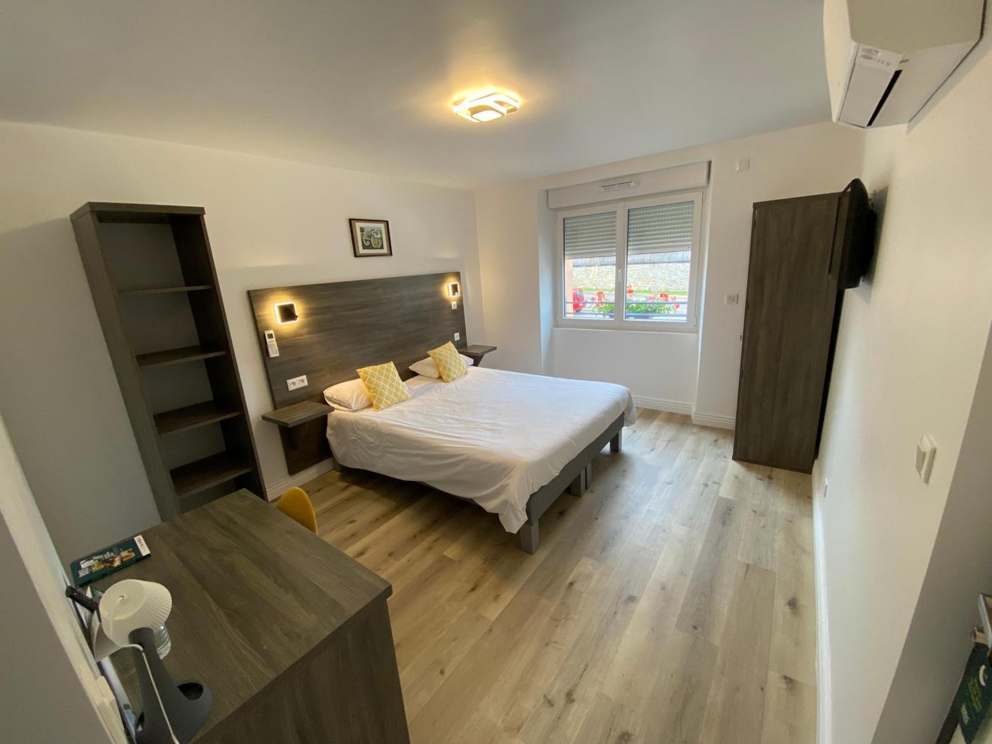 Relais Du Lac Villegusien-le-Lac Luaran gambar
